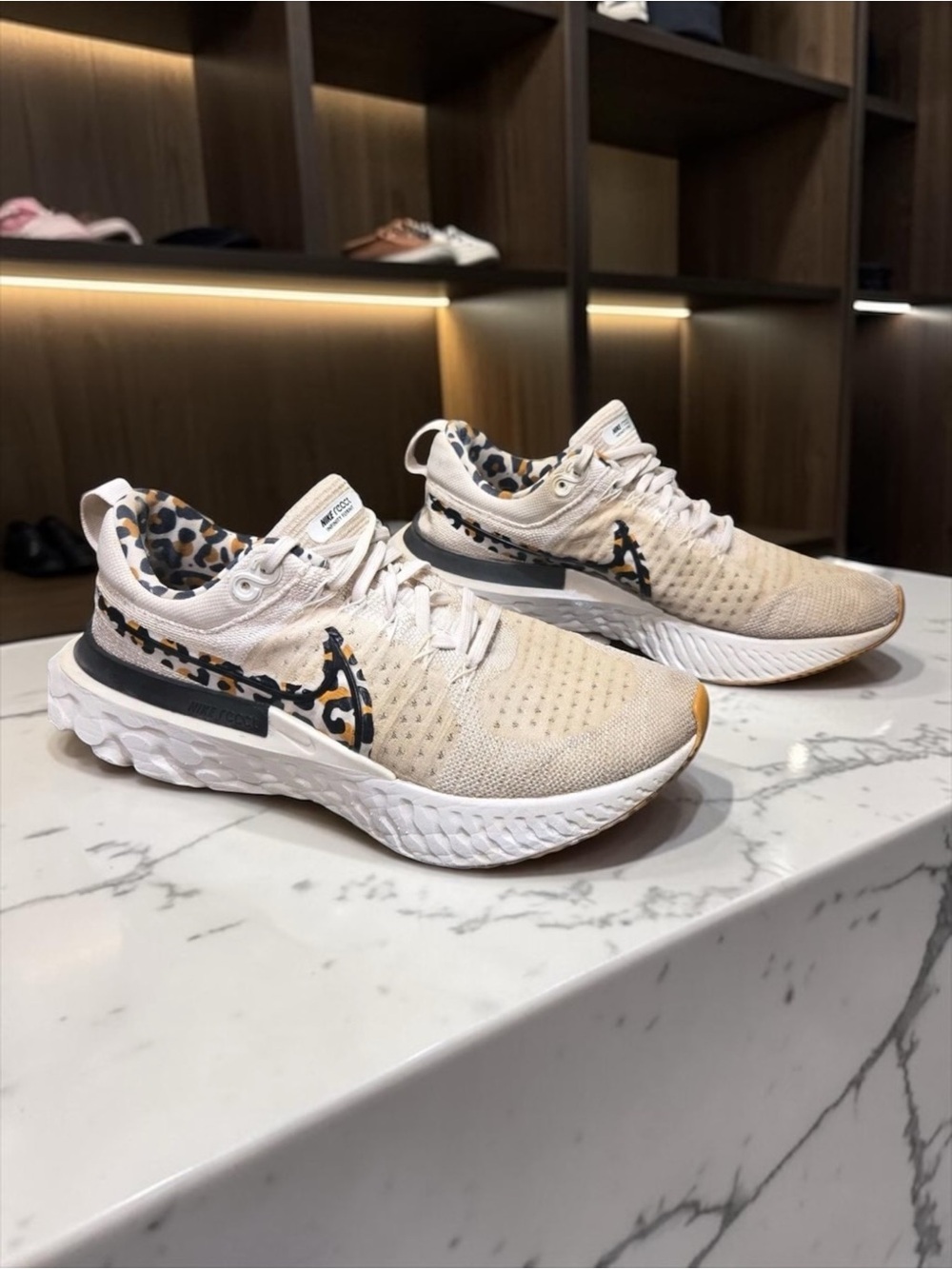 Nike React Infinity Run Flyknit 2 Leopard White Womens Running Shoes Size 10